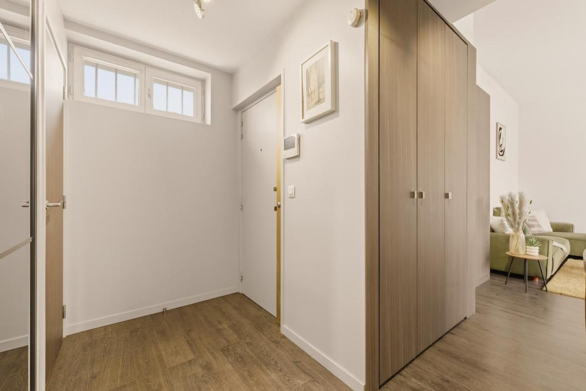 Appartamento Ecrin Parisien Cosy&chic Au Pied Des Champs élysées 1 Min